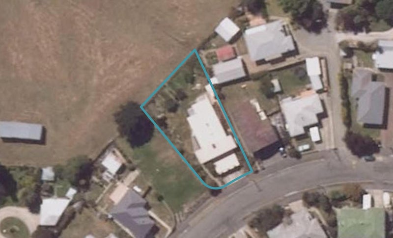 24 Glendale Crescent, Holmes Hill, Oamaru - Carousel 1