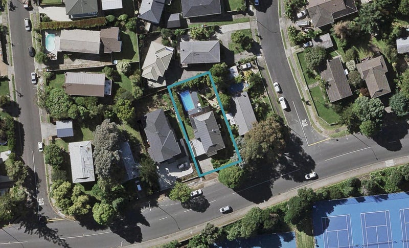 18 Merton Road, Saint Johns, Auckland - Carousel 1