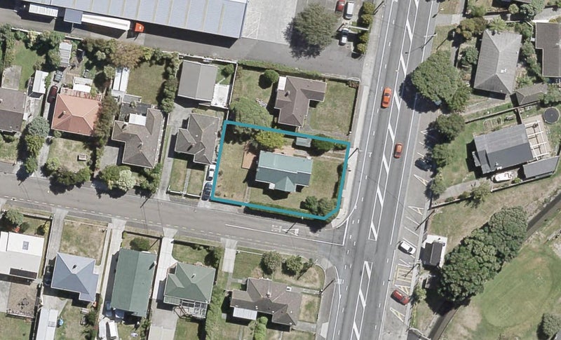 2 Tirangi Road, Moera, Lower Hutt - Carousel 1