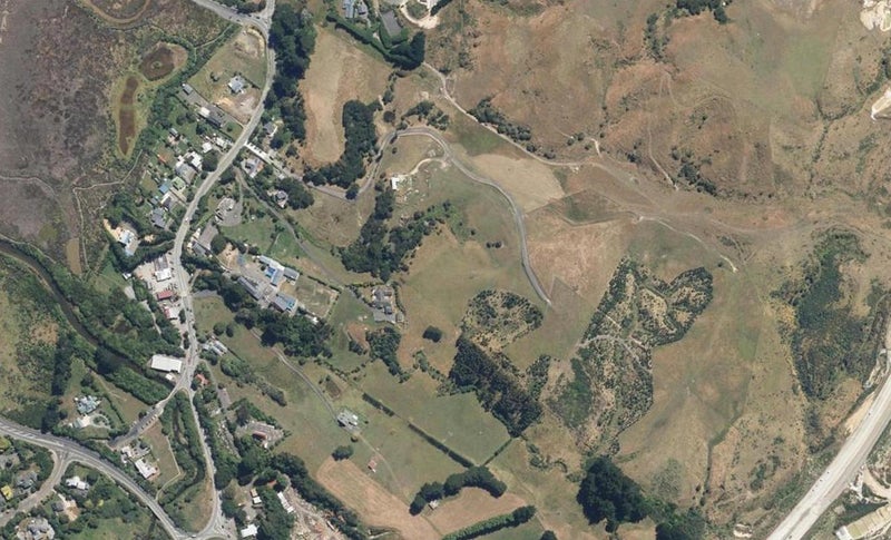 8 Karamu Way, Pāuatahanui, Porirua - Carousel 1