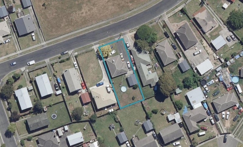 20 Wordsworth Crescent, Enderley, Hamilton - Carousel 1