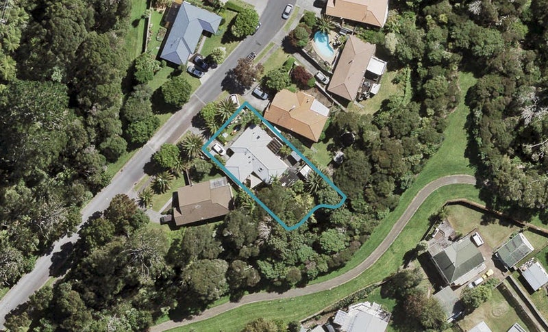 7 Waimoko Glen, Swanson, Auckland - Carousel 1