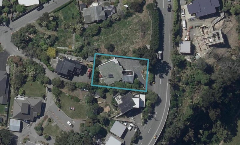 34 Mount Pleasant Road, Mount Pleasant, Christchurch - Carousel 1