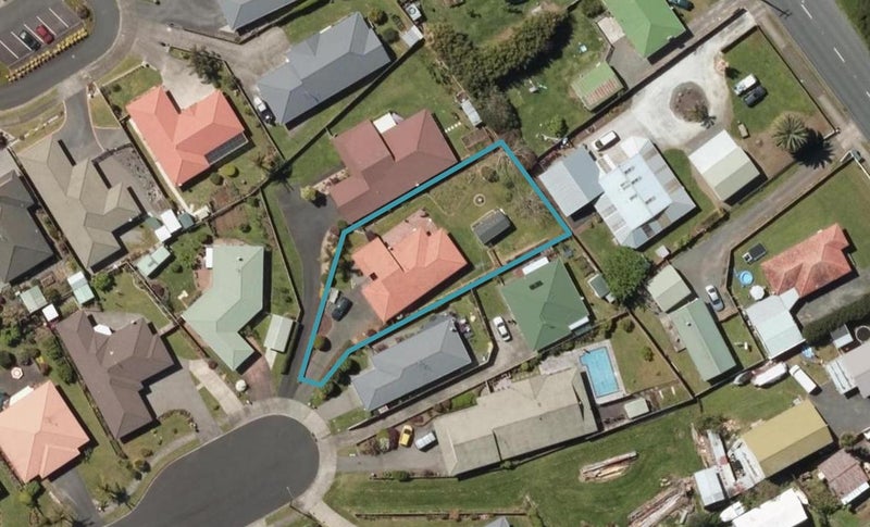 23 Elm Place, Tikipunga, Whangarei - Carousel 1