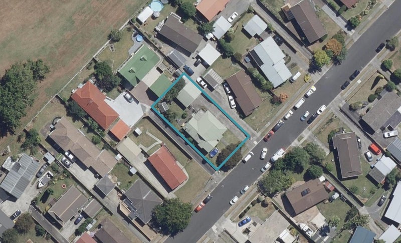 18 Cromwell Drive, Fitzroy, Hamilton - Carousel 1