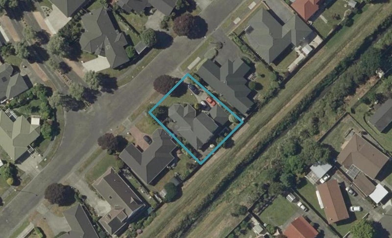 20 Caroline Crescent, Highbury, Palmerston North - Carousel 1