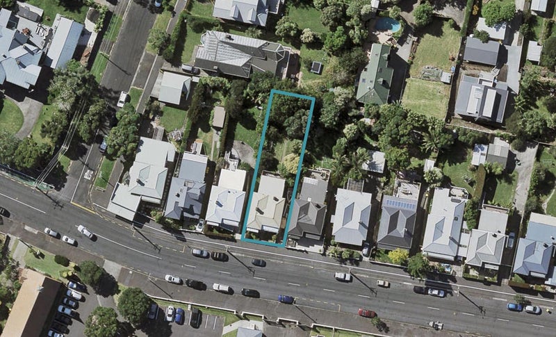 110 Calliope Road, Stanley Point, Auckland - Carousel 1
