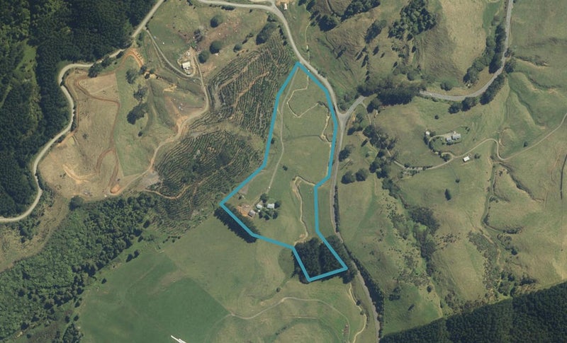15 Otorohaea Trig Road, Pukemiro - Carousel 1