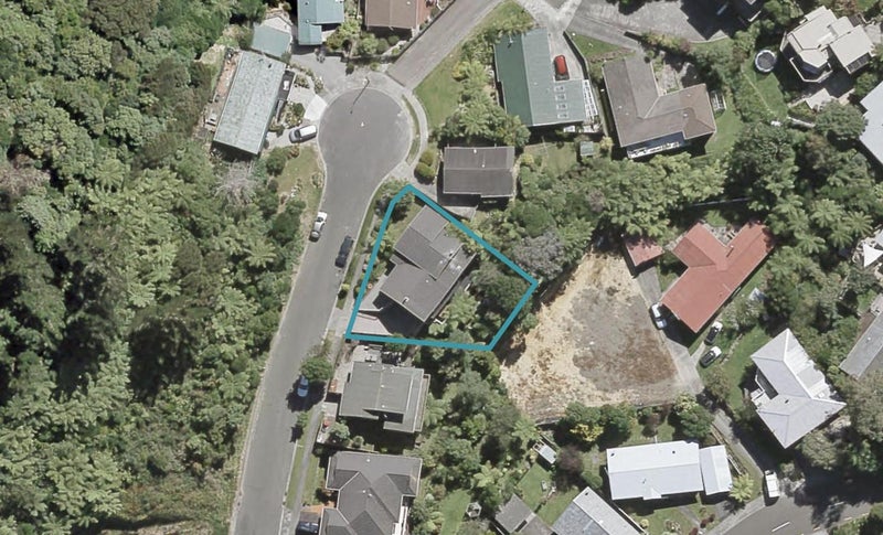 20 Picasso Grove, Belmont, Lower Hutt - Carousel 1