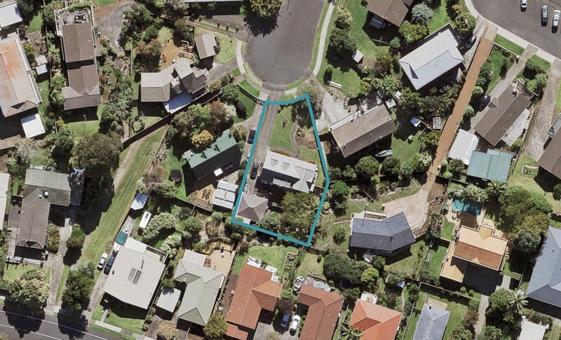 13 Chipping Dale, Mangere Bridge, Auckland - Carousel 1