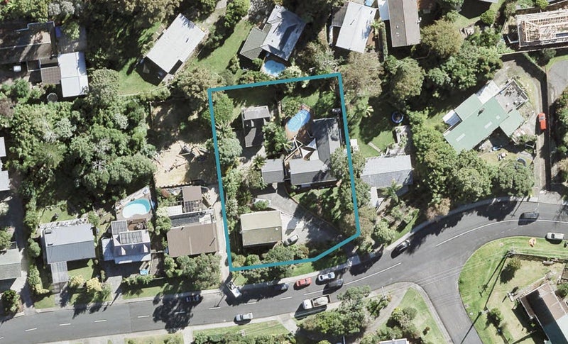 145A Stredwick Drive, Torbay, Auckland - Carousel 1