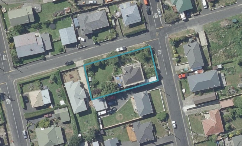 11 Exmouth Street, Abbotsford, Dunedin - Carousel 1