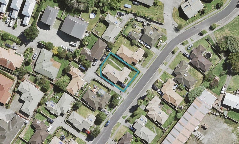 33 Charlenne Close, Ranui, Auckland - Carousel 1