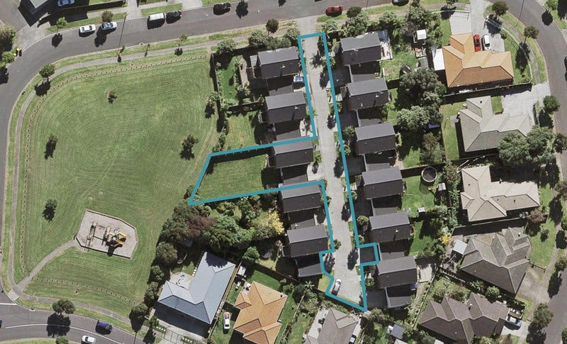 30 Secoia Crescent, Mangere, Auckland - Carousel 1