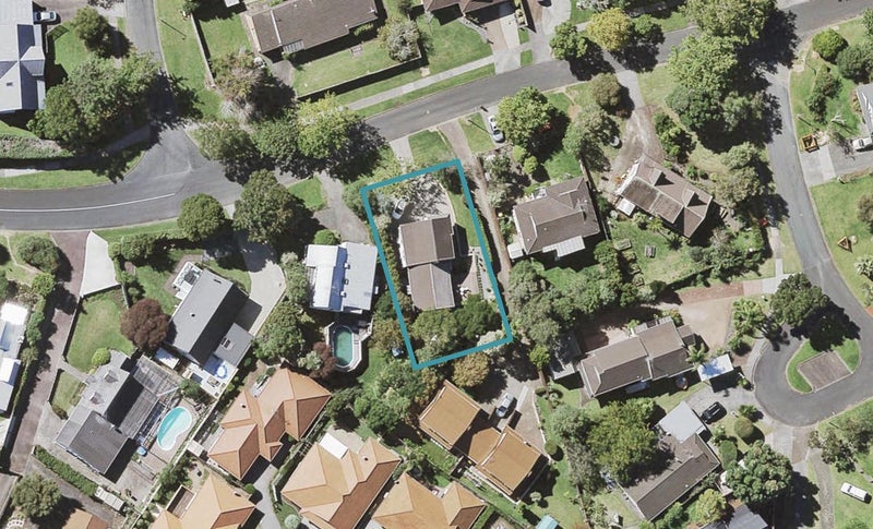 61 Kurnell Drive, Botany Downs, Auckland - Carousel 1
