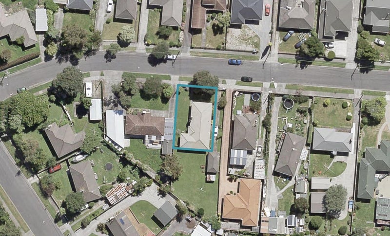 45 Sheridan Crescent, Trentham, Upper Hutt - Carousel 1