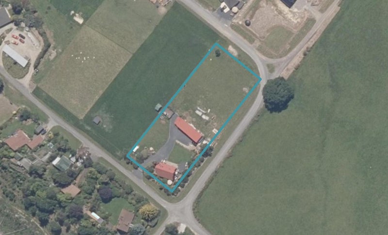 24 Lake View Street, Waihola - Carousel 1