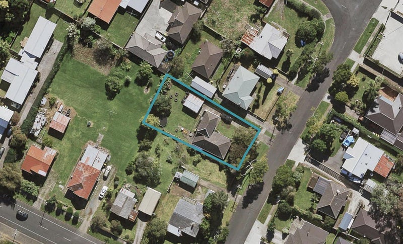 1 Calvert Avenue, Mangere East, Auckland - Carousel 1