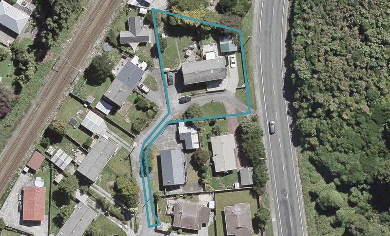 2/29 Eldon Grove, Taita, Lower Hutt - Carousel 1