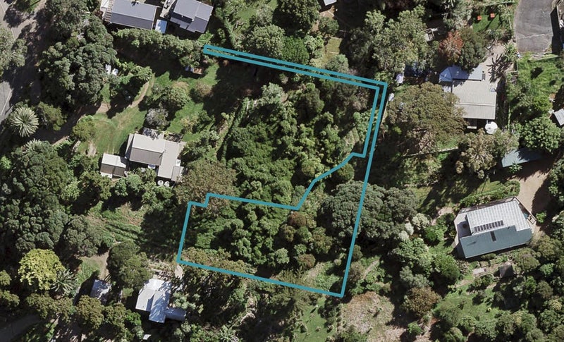 92 Wharf Road, Ostend, Waiheke Island - Carousel 1
