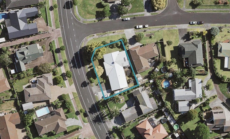 37 Charles Prevost Drive, The Gardens, Auckland - Carousel 1
