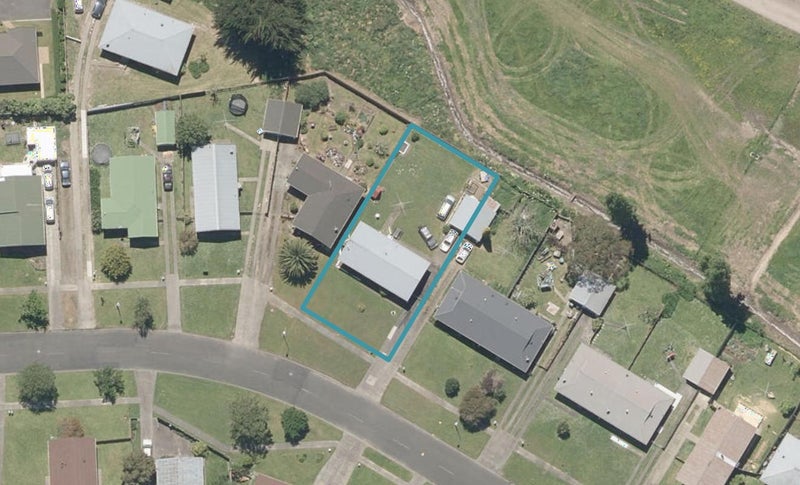 53 Hackett Street, Whanganui East, Whanganui - Carousel 1