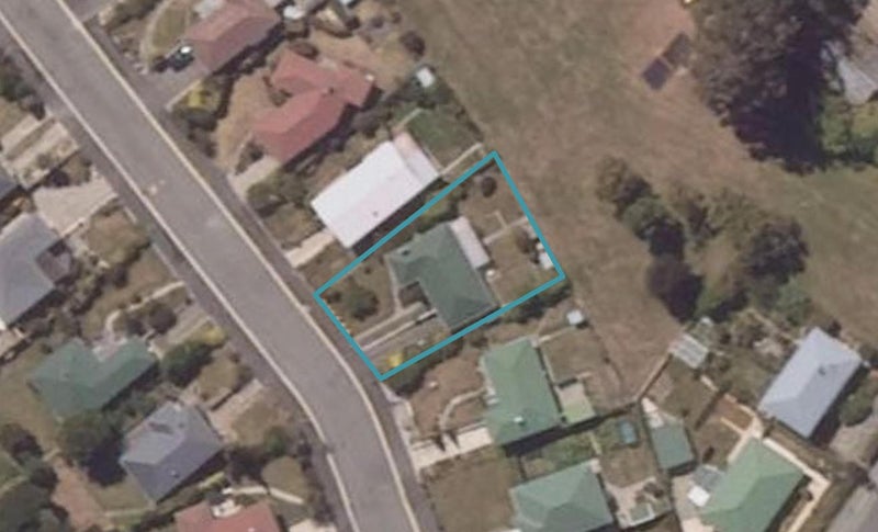 10 Oxford Street, Holmes Hill, Oamaru - Carousel 1
