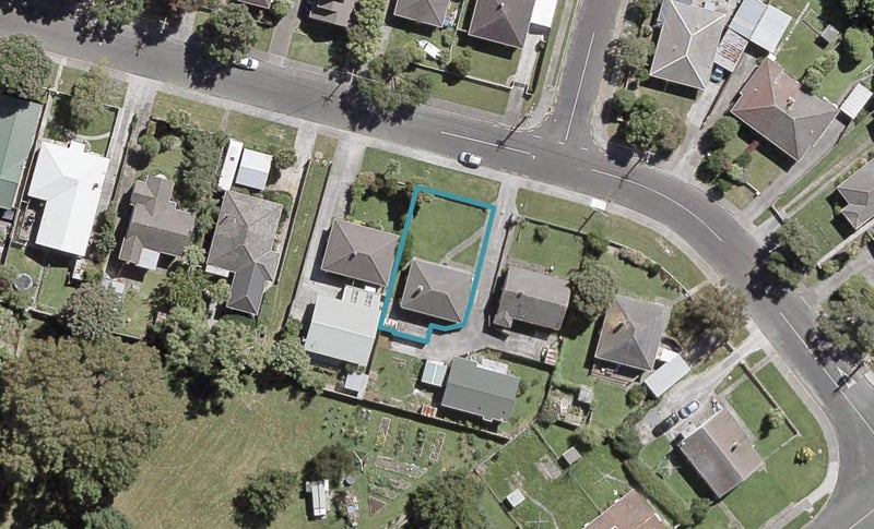 56 Lincoln Avenue, Epuni, Lower Hutt - Carousel 1