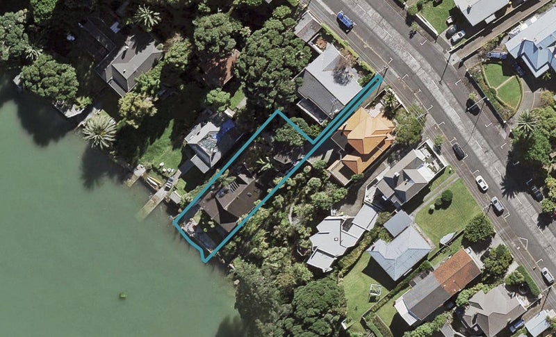 104 Queen Street, Northcote Point, Auckland - Carousel 1
