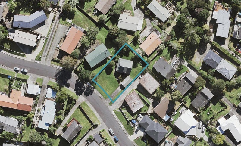 3 Anne Mclean Drive, Bayview, Auckland - Carousel 1
