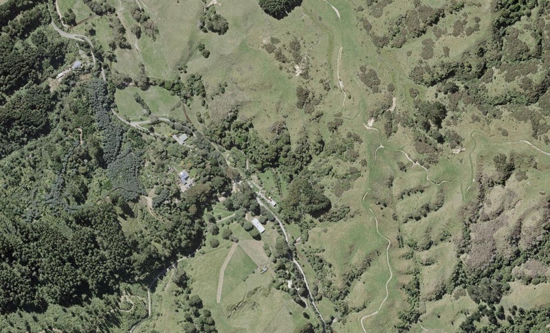 193 Mangaone Road, HAUTERE, OTAKI - Carousel 1
