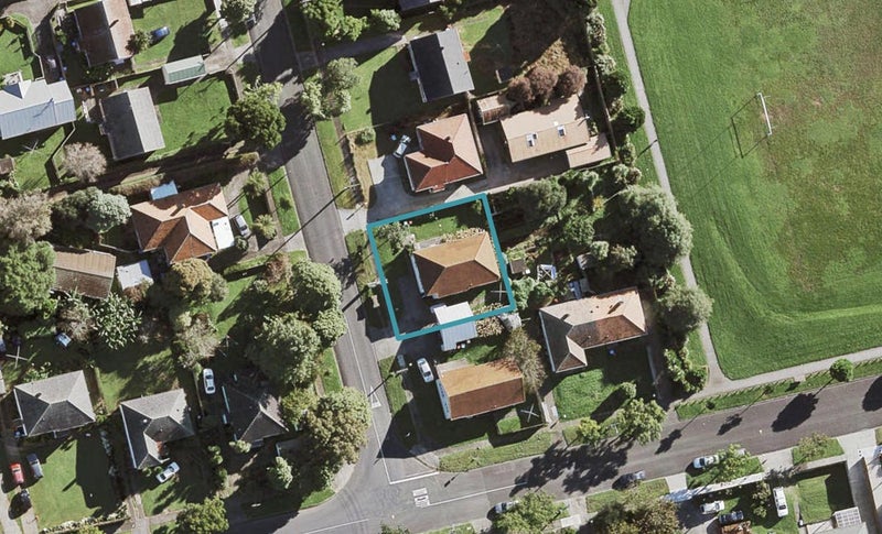 12A Hallam Street, Mount Albert, Auckland - Carousel 1