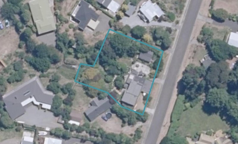 29 Otupai Street, Two Mile Bay, Taupo - Carousel 1