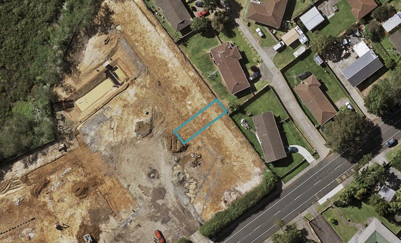 28 Paneika Lane, Otahuhu, Auckland - Carousel 1