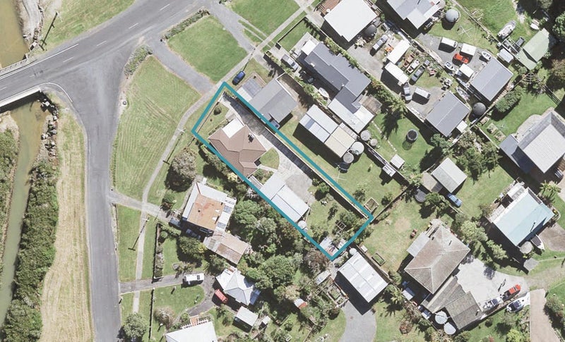 2 Ferndale Drive, Papakura - Carousel 1