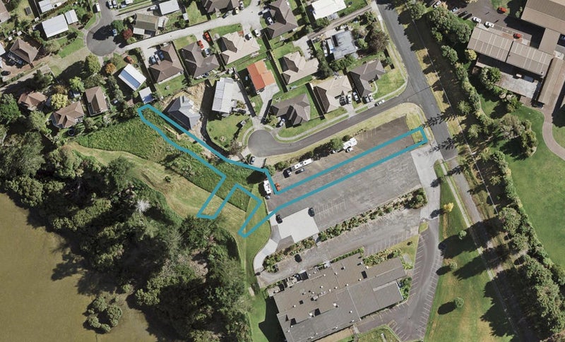 24 Ramwall Place, Weymouth, Auckland - Carousel 1