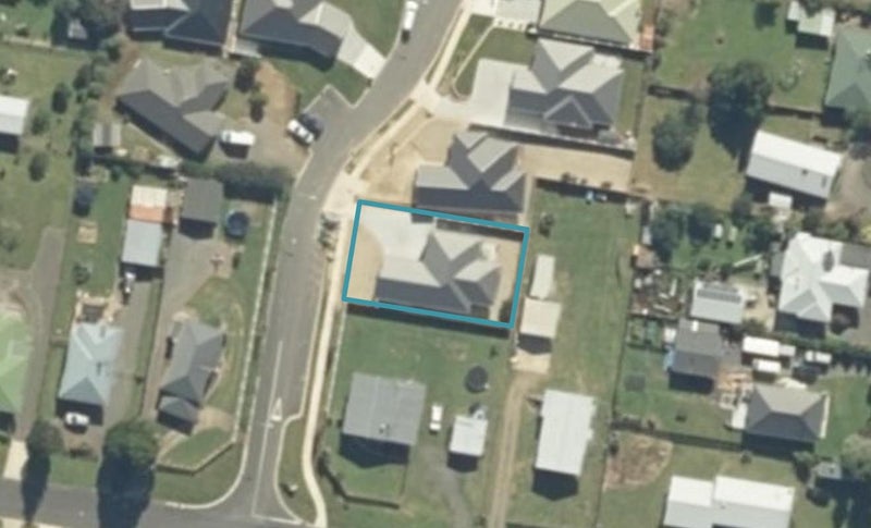 4 Lennie Lane, Kihikihi, Te Awamutu - Carousel 1