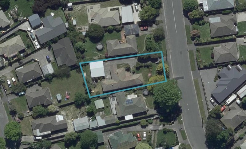 77 Brookside Terrace, Bryndwr, Christchurch - Carousel 1