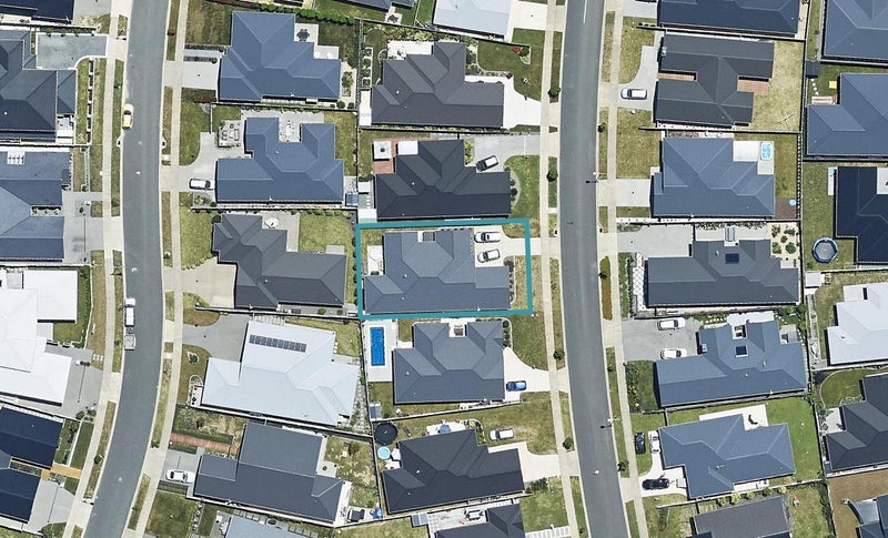 27 Tuaia Street, Pyes Pa, Tauranga - Carousel 1