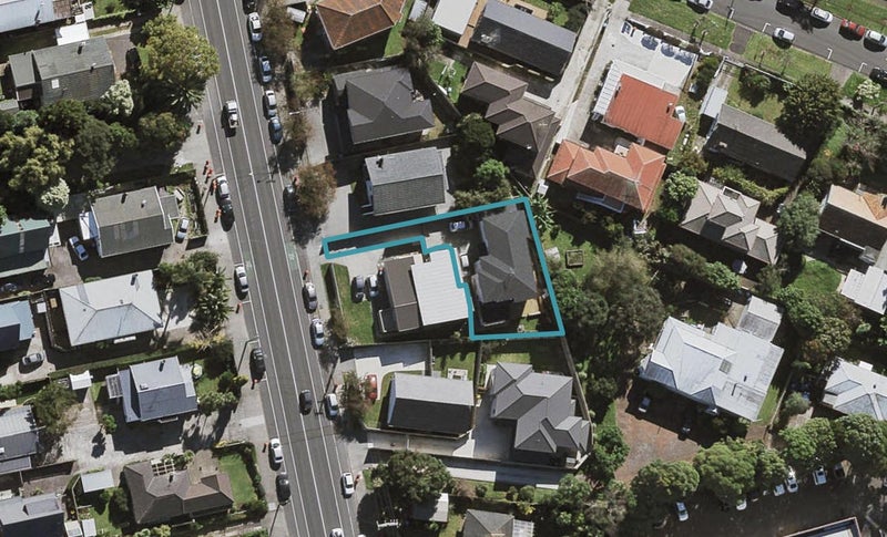 42A Rockfield Road, Penrose, Auckland - Carousel 1