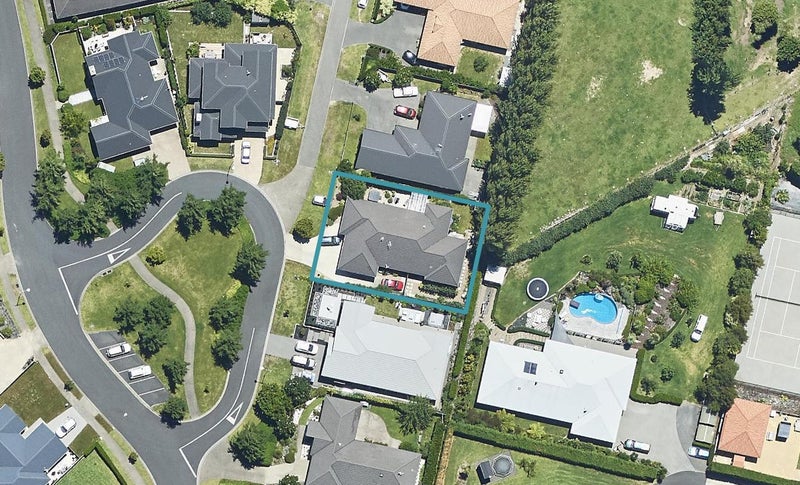 69 Rexford Heights, Pyes Pa, Tauranga - Carousel 1