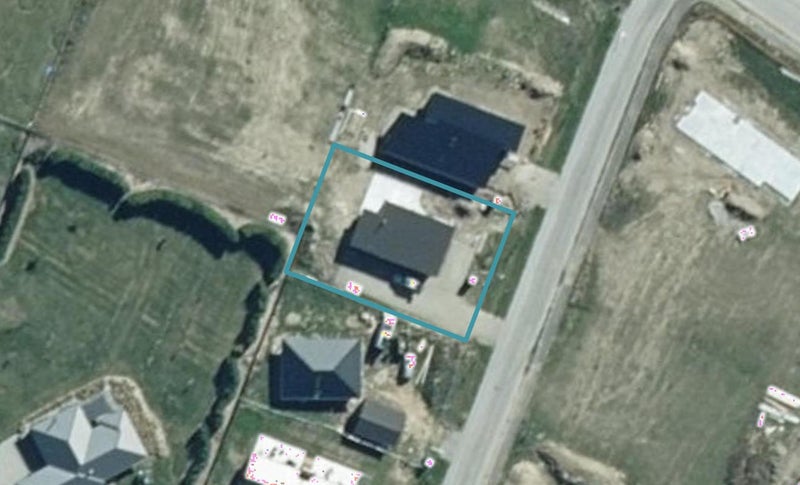 4 Cooper Crescent, Luggate, Wānaka - Carousel 1