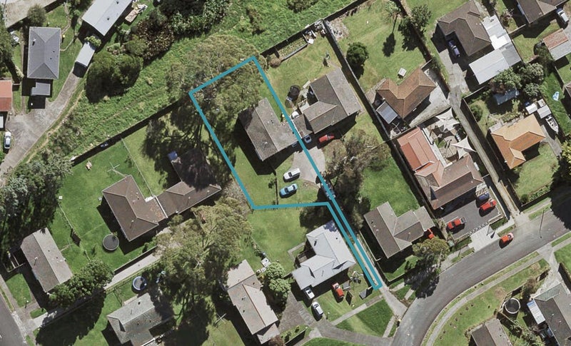 14 Kirkella Crescent, Mangere East, Auckland - Carousel 1