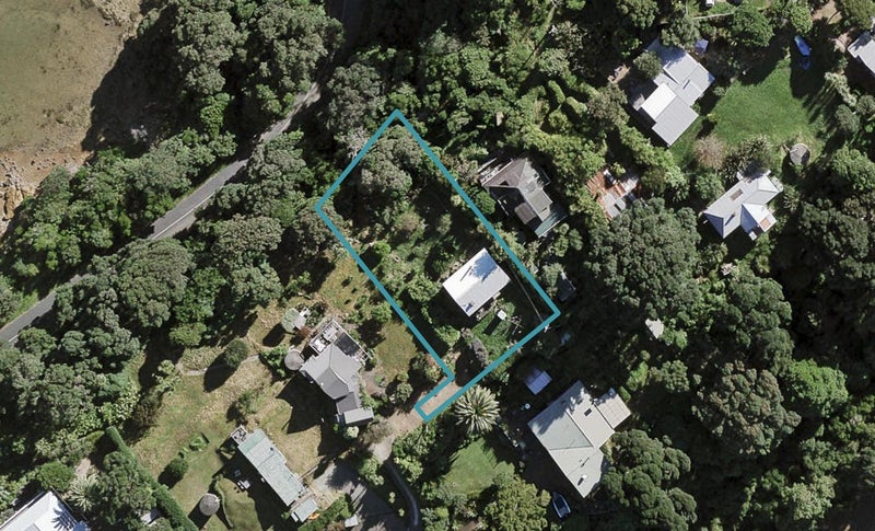 120 Wharf Road, Ostend, Waiheke Island - Carousel 1