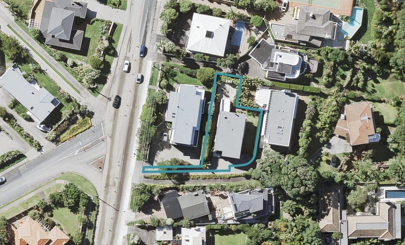 199 Beach Road, Campbells Bay, Auckland - Carousel 1