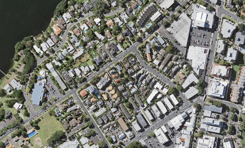 16D Killarney Street, Takapuna, Auckland - Carousel 1