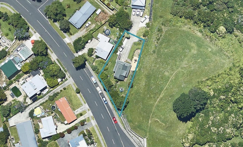 6 Philomel Crest, Welcome Bay, Tauranga - Carousel 1