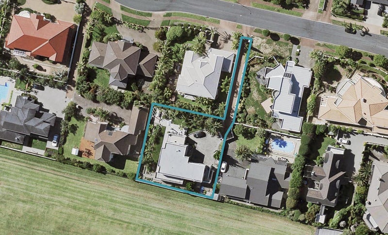 51 Manor Park, Sunnyhills, Auckland - Carousel 1
