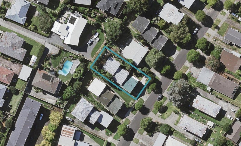 1/35 Simkin Avenue, St Johns, Auckland - Carousel 1