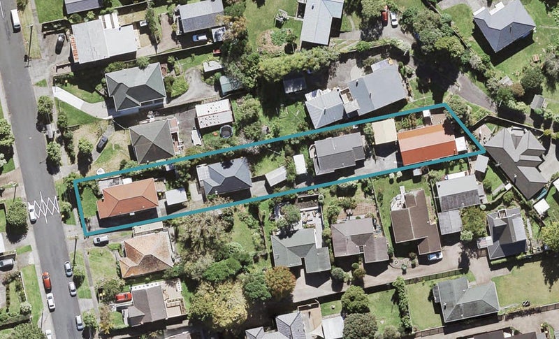 1/8 Arahoe Road, New Lynn, Auckland - Carousel 1